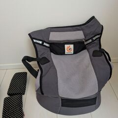 エルゴベビー 軽量抱っこ紐【子供のジュース代程度のお取引額】の画像