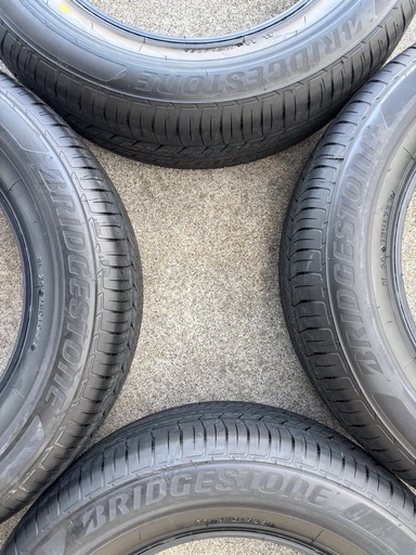 ノーマルタイヤノア90 新車外し205/60/R16ブリヂストンエコピアEP150150