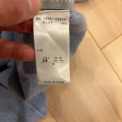 中古のカシミヤセーターの画像