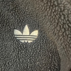 adidas ボアパーカーの画像