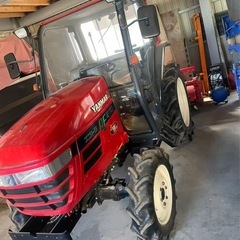 消費税不要【三重県津市】ヤンマー トラクター AF270 エアコン 27馬力 の画像