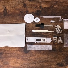 【ジャンク品】起動確認済　ブラザー　ミシン　CPS01　説明書・各パーツ付きの画像