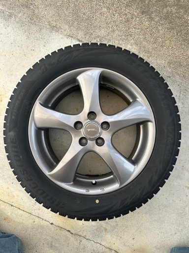 【安曇野市】スタッドレスタイヤ ホイール付き 205/55R16 ブリヂストン BLIZZAK VRX2 1シーズン使用 8分山