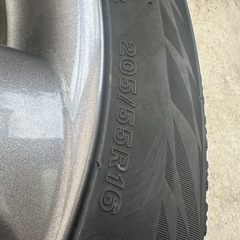 【安曇野市】スタッドレスタイヤ ホイール付き 205/55R16 ブリヂストン BLIZZAK VRX2 1シーズン使用 8分山の画像