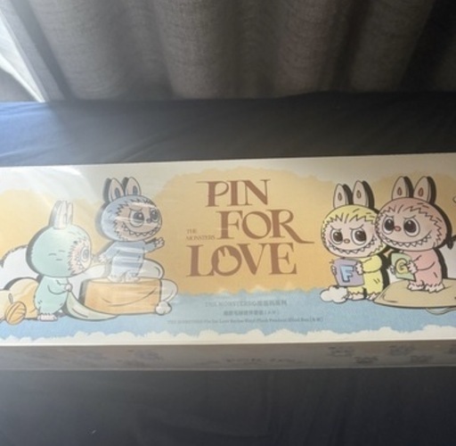 ラブブ　labubu イニシャル　前半　pin for love 新品　未開封　アソート