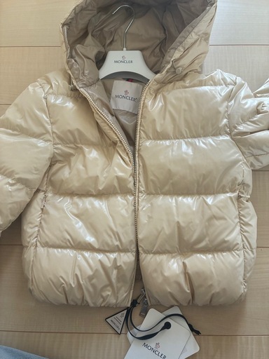 ⭐︎新品・未使用⭐︎モンクレールダウン