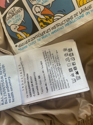 ⭐︎新品・未使用⭐︎モンクレールダウン　