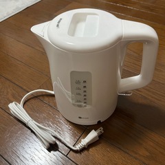 ニトリの電気ケトルの画像