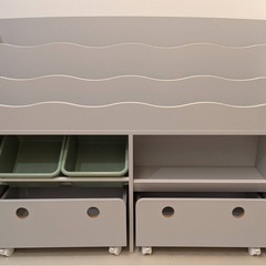 【さらに値下げ】LOWYA(ロウヤ)の子供用　おもちゃ収納棚 