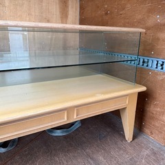 ガラス　陳列棚　大きいですですの画像