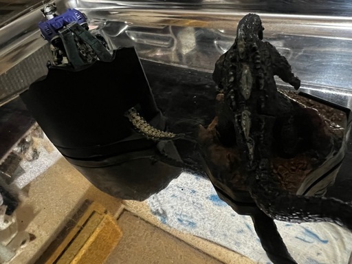 ゴジラフィギュア