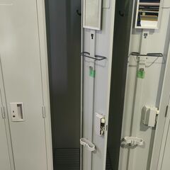 ジャングル×２和泉大型良品館　4人用ロッカー　オフィス　鍵あり【r18】の画像