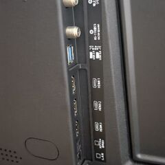 SUNRIZE（サンライズ）製の 49型 4K対応液晶テレビ※リモコンなし（型番の画像