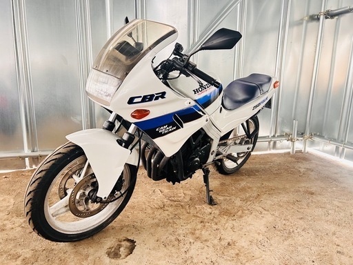 ⭐︎CBR250F⭐︎規制前45馬力⭐︎セル始動⭐︎比較的綺麗⭐︎埼玉県より配送可能⭐︎