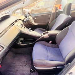 トヨタプリウス２年車検付価格ー55.5万 の画像