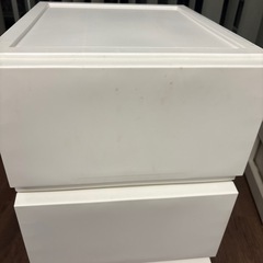 衣装ケース３段の画像
