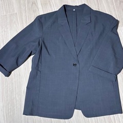 美品　GU　ライトウェイトテーラードジャケットZの画像