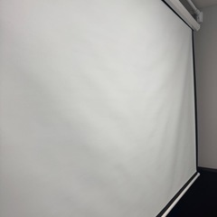 (美品)プロジェクタースクリーン100インチの画像