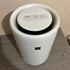 【引っ越し急処分】空気清浄機（現地引取限定／10月13日取引スタート）
の画像