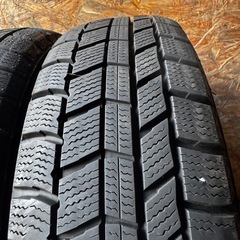 バリ山　NORTH TREK N5 155/65R13 スタッドレス　タイヤ　2022年製　13インチの画像
