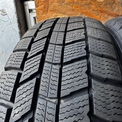 バリ山　NORTH TREK N5 155/65R13 スタッドレス　タイヤ　2022年製　13インチの画像