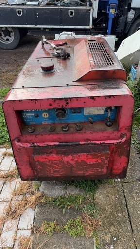 動作品デンヨーウェルダー２３０ＳＳ