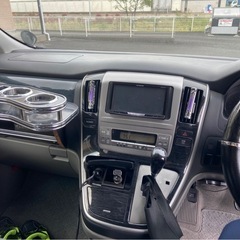 アルファードの画像