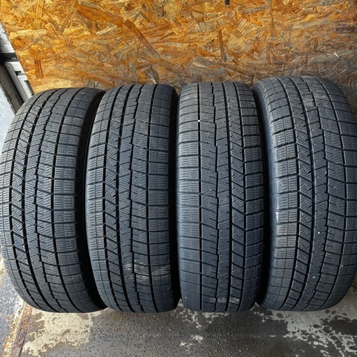 バリ山　DUNLOP ダンロップ　WM03 195/65R15 スタッドレス　タイヤ　2020年製　15インチ