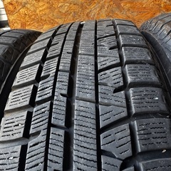 バリ山　YOKOHAMA ヨコハマ　IG50プラス　185/60R15 スタッドレス　タイヤ　2020年製　15インチの画像