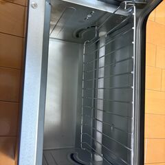 コイズミ オーブントースター 2枚焼き タイマー15分 温度調節3段階 トレー付き お手入れカンタン 1000W ブラック KOS-1032/Kの画像