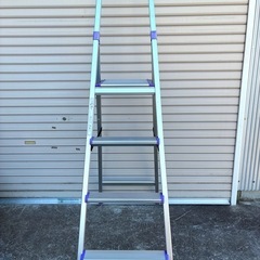 美品　Alinco アルインコ 上枠付専用脚立 4段の画像