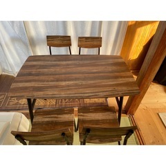 ヴィンテージ調ダイニングテーブル5点セットの画像
