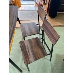 ヴィンテージ調ダイニングテーブル5点セットの画像