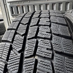 バリ山　DUNLOP ダンロップ　WM02 185/55R16 スタッドレス　タイヤ　2019年製　16インチの画像