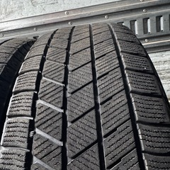 BRIDGESTONE VRX3 195/65R15 スタッドレス　タイヤ　2021年製　15い15インチの画像