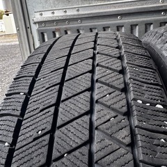 BRIDGESTONE VRX3 195/65R15 スタッドレス　タイヤ　2021年製　15い15インチの画像