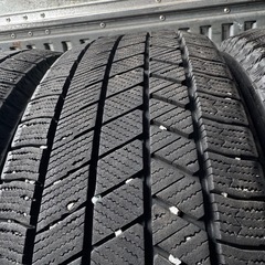 BRIDGESTONE VRX3 195/65R15 スタッドレス　タイヤ　2021年製　15い15インチの画像