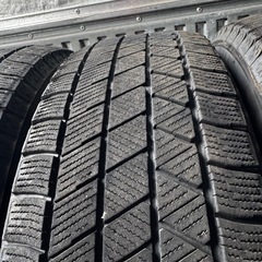BRIDGESTONE VRX3 195/65R15 スタッドレス　タイヤ　2021年製　15い15インチの画像