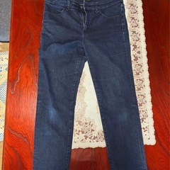 ユニクロジーンズの画像