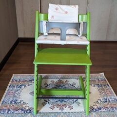 ●STOKKE 木製イス★ストッケ トリップトラップ★ベビーセット(背あて＆ベビーガード+クッション/カバー)付◎6ケ月位～S/N4～岡崎市最南部地域手渡し◎の画像