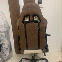 ゲーミングチェアの画像