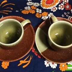 陶器　カップ　ソーサー　2客セットの画像