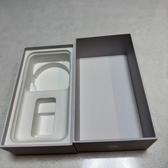 iphone 8 箱の画像
