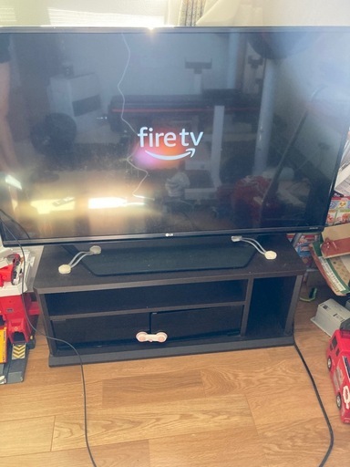 LG  43型　テレビ　リモコン　テレビ台付き