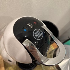NESCAFE DOLCE GUSTO コーヒーメーカーの画像