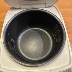 2021年製　タイガー　炊きたて　JBH-G1　炊飯器　5合　の画像