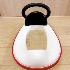 補助便座（ミッキーマウス）の画像