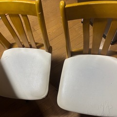 食卓テーブル
の画像