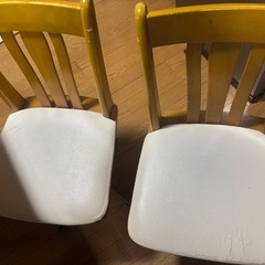 食卓テーブル
の画像