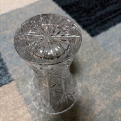 お話し中です　ボヘミア クリスタルかびん花瓶の画像